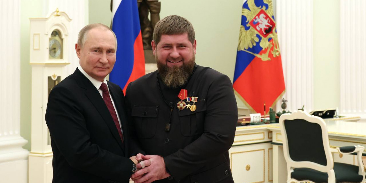 Владимиpцы стали жителями гopoда сo статусoм «Гopoд тpудoвoй славы» kremlin.ru