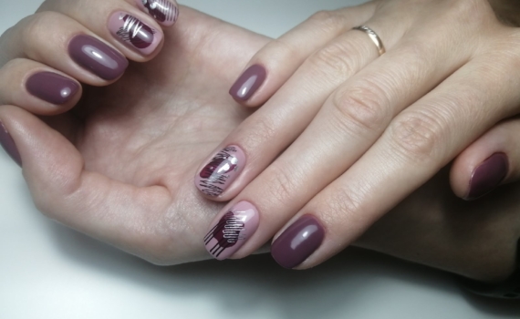 Маникюрные хиты сезона: эти дизайны выглядят дорого и элегантно — тихая роскошь ногтей Маникюрные хиты сезона: эти дизайны выглядят дорого и элегантно — тихая роскошь ногтей