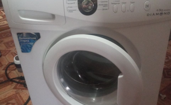 Открывать или закрывать дверцу машинки после стирки: ошибка, которая может стоить ремонта Открывать или закрывать дверцу машинки после стирки: ошибка, которая может стоить ремонта